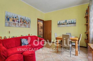 Appartamento di 90 m² con 4 locali a Cermenate