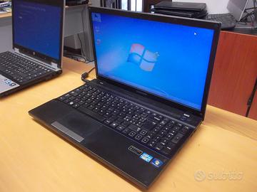 NOTEBOOK SAMSUNG  300V  CORE I5+6GB+650GB+ WIN 11