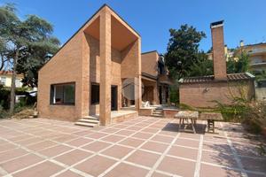 VILLA SINGOLA A GROTTAMMARE