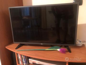 Televisore LG 32” modello 32LF510B