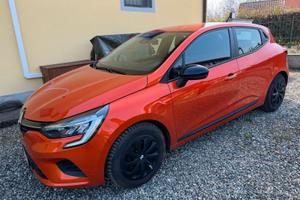 Renault Clio V 2023 1.6 E-Tech full hybrid 145CV