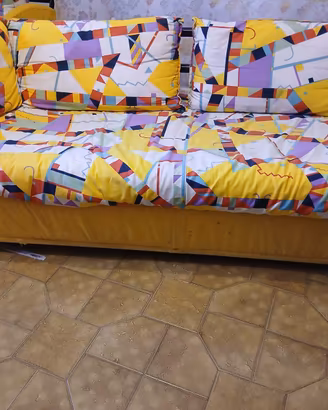 Divano piu poltrona