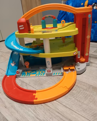 Smoby Vroom Planet Garage.