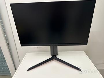 Monitor Gaming LG UltraGear 24GN65R 24" IPS, 144Hz