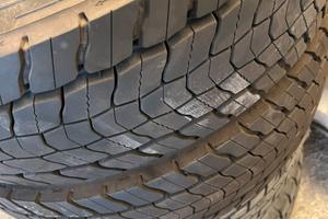 Pneumatici gomme camion man volvo