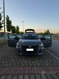 Peugeot 208 II PureTech Active s