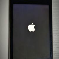 iPod Touch 4a generazione 8GB perfettamente funzio