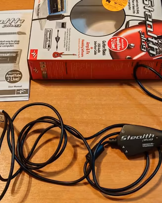 Ik Multimedia StealthPlug USB per Chitarra e Basso