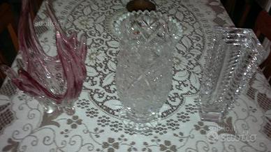 Vasi in cristallo e pesciera