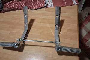 pedaliera in alluminio passeggero vespa 150\200