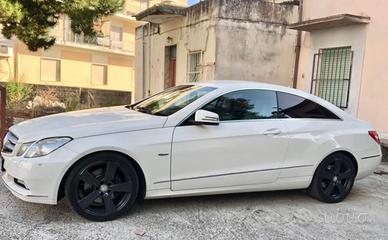 Mercedes-benz CLASSE E 250 CDI COUPE