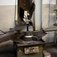 Seghetto a nastro Thomas 310 con guide lunghe 6 m