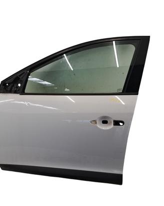 Porta anteriore sinistra Renault Megane 3 del 2011