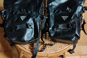 borse moto paracarena