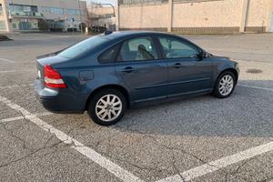 Volvo S40 2.0 Diesel – affidabile, pronta all’uso