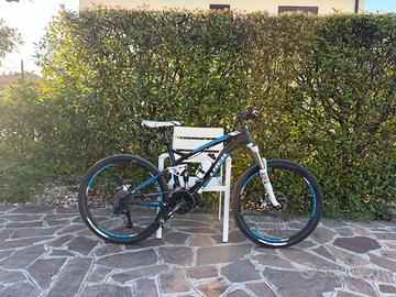 Mountan bike trek fuel ex-5 full sospension 26”