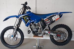 YAMAHA YZ 125 