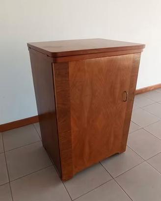 Macchina da cucire vintage NECCHI Esperia con mobi