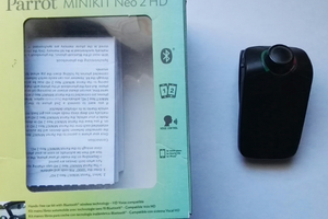 Bluetooth auto Parrot Minikit Neo 2 HD