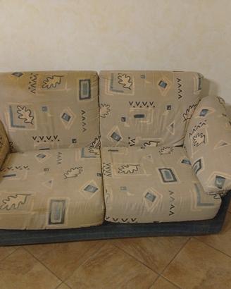 Divano letto e poltrona