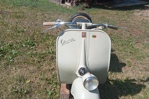 Vespa 125 faro basso 1956