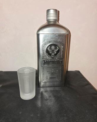Scatola di latta Jagermeister vintage 