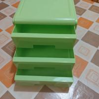 Cassettiera mini in plastica verde 