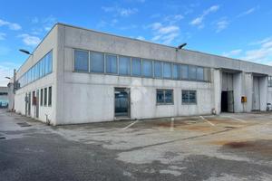 CAPANNONE A CANDIANA