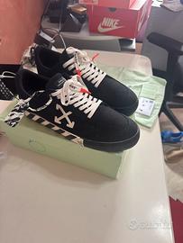 Scarpe Off White low vulcain black and white