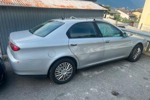 Alfa 166