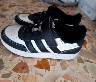 Scarpe Adidas per bambini 