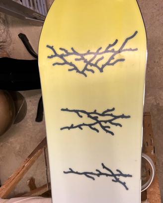 Tavola snowboard bataleon