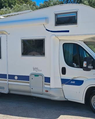 Camper MC louis