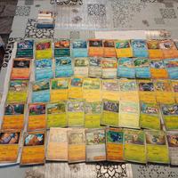 Lotto di 70 carte Pokemon 