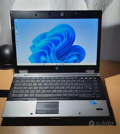 Laptop HP i5 su disco  ssd  e 8gb di Ram..