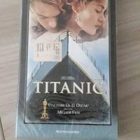 Titanic VHS