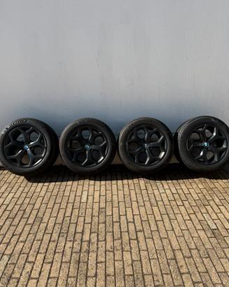 Cerchioni e gomme BMW R19