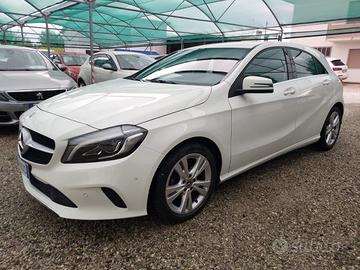 MERCEDES-BENZ A 180 d Automatic Sport Next