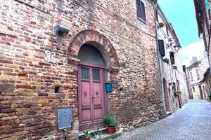 CIELO-TERRA nel CENTRO STORICO DI MONTERUBBIANO