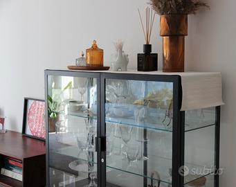 Ikea milsbo vetrina antracite 101x100