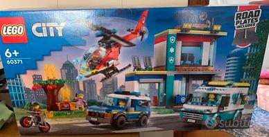 LEGO City 60371 Quartier Generale Veicoli d'Emerge