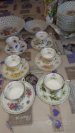 Kit tazze - piattini - teiera