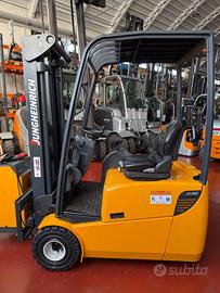 Carrelli elevatori Muletti