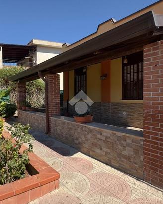 VILLA SINGOLA A TRAPPETO