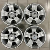 RL42 Cerchi in lega FONDMETAL G1 15" 6X139.7 OFFR