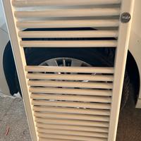 Scaldasalviette Irsap 80 cm per 44 cm usata poco