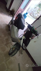 Aprilia SR