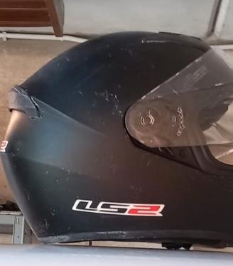 Caschi moto e guanti termici