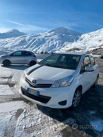 Toyota yaris 2012