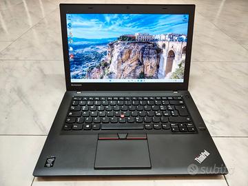 LENOVO THINKPAD T570 8GB SSD i5-7300U